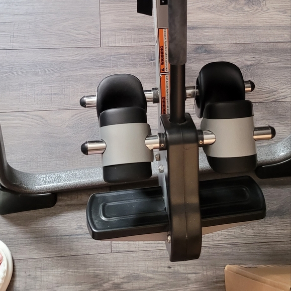 Inversion table - Picture 3 of 4